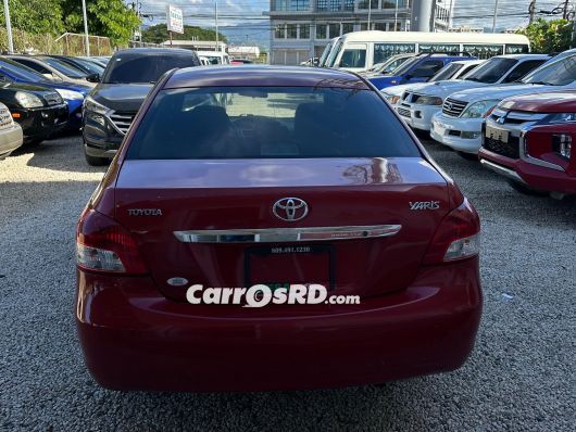 Toyota Yaris Carros en venta