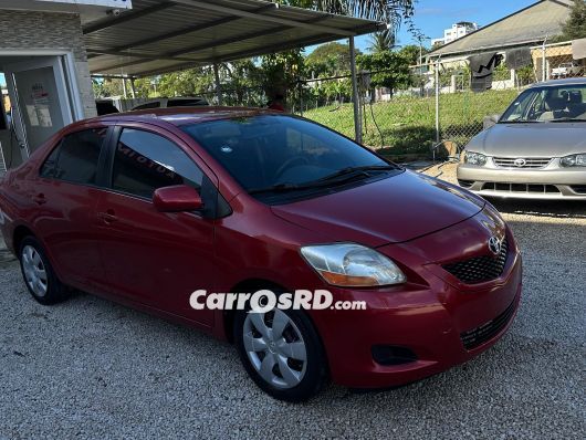 Toyota Yaris Carros en venta