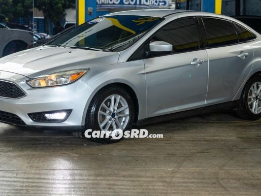 Ford Focus Carros en venta
