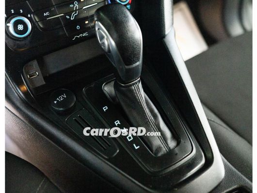 Ford Focus Carros en venta