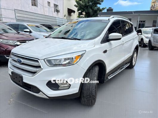 Ford Escape Jeepeta en venta