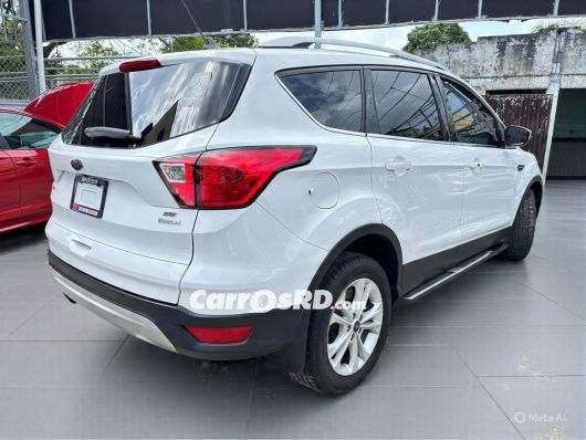 Ford Escape Jeepeta en venta