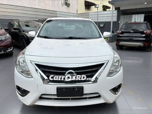 Nissan Versa Carros en venta