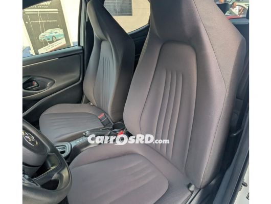 Toyota Yaris Carros en venta