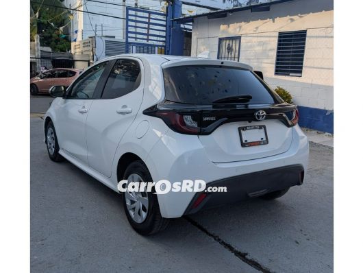 Toyota Yaris Carros en venta