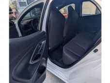 Toyota Yaris Básico