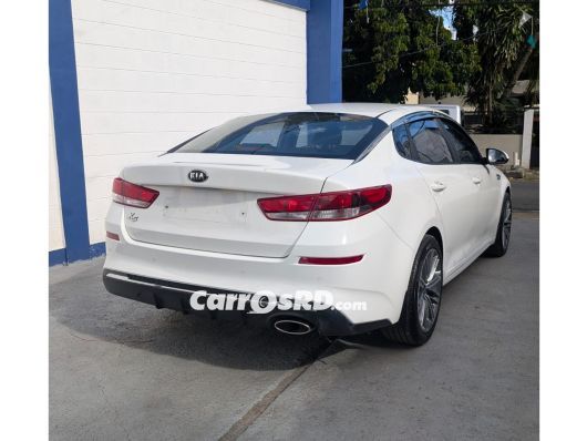 Kia K5 Hatchback en venta