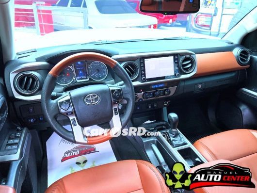 Toyota Tacoma Camioneta en venta