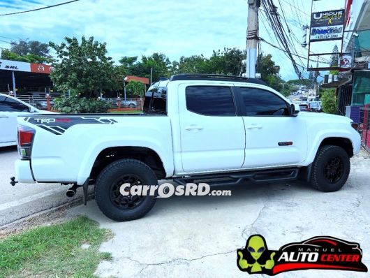 Toyota Tacoma Camioneta en venta