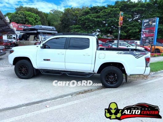 Toyota Tacoma Camioneta en venta