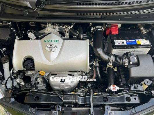 Toyota Vitz Hatchback en venta