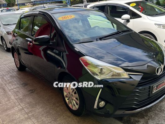 Toyota Vitz Hatchback en venta