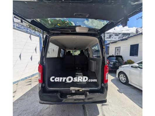 Nissan NV Minivan en venta