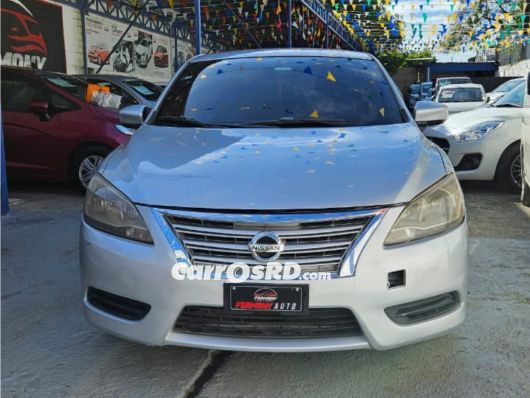 Nissan Sentra Carros en venta