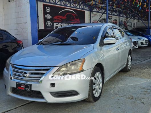 Nissan Sentra Carros en venta