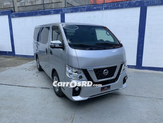 Nissan Caravan Minivan en venta