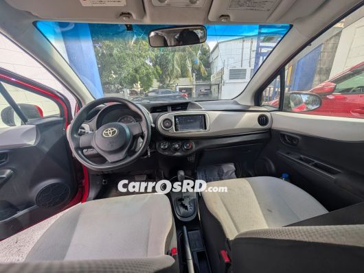 Toyota Vitz Hatchback en venta