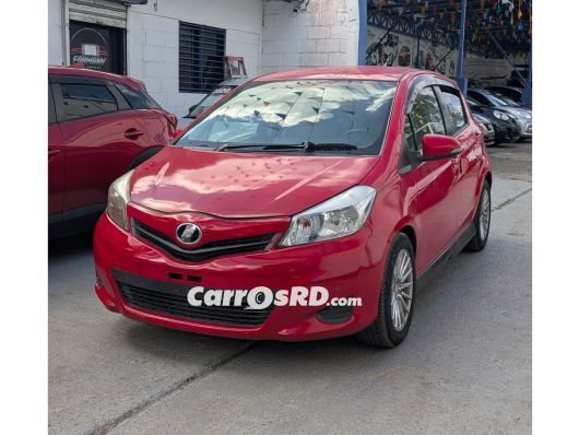 Toyota Vitz Hatchback en venta