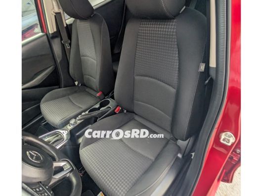 Mazda Demio Hatchback en venta