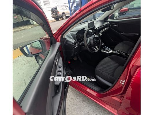 Mazda Demio Hatchback en venta