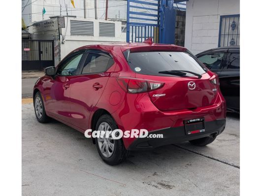 Mazda Demio Hatchback en venta