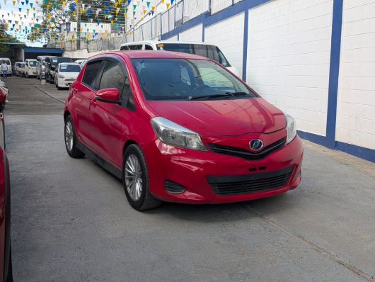 Toyota Vitz Básico en venta
