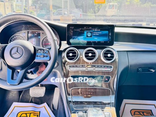 Mercedes-Benz Clase C Carros en venta