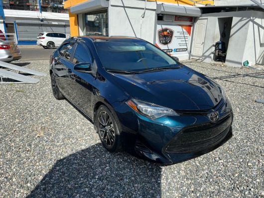 Toyota Corolla LE en venta