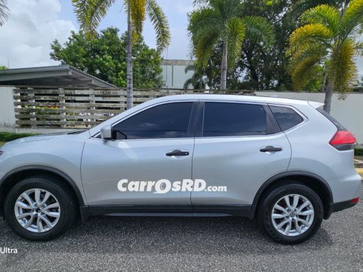Nissan Rogue Jeepeta en venta