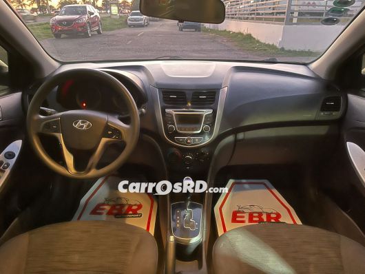 Hyundai Accent Carros en venta