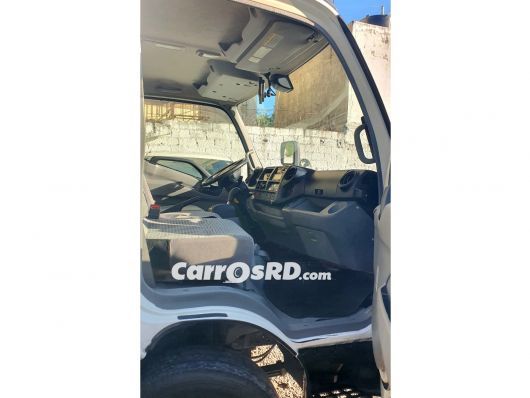 Hino 300 Camion en venta