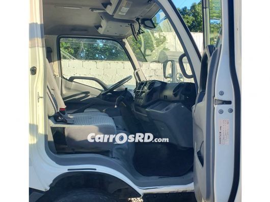 Hino 300 Camion en venta