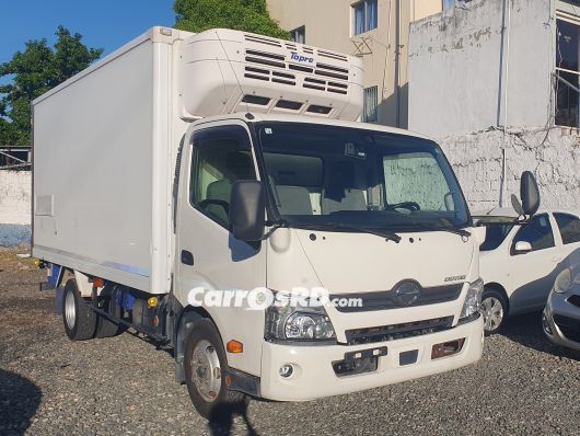 Hino 300 Camion en venta