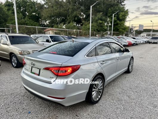 Hyundai Sonata Carros en venta
