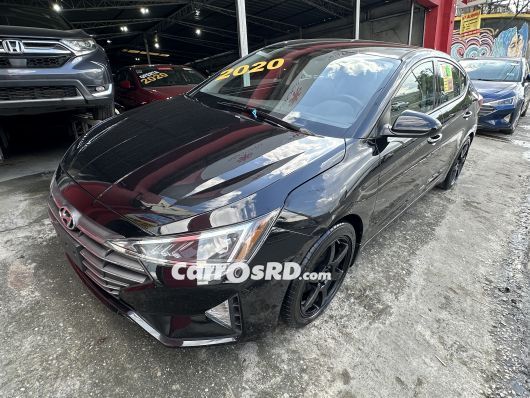 Hyundai Elantra Carros en venta
