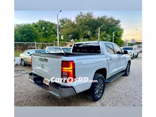 Mitsubishi L200 Camioneta en venta