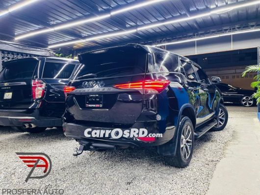 Toyota Fortuner Jeepeta en venta