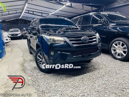 Toyota Fortuner Jeepeta en venta