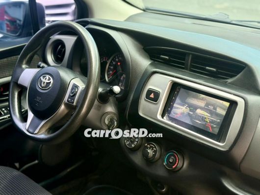 Toyota Vitz Hatchback en venta