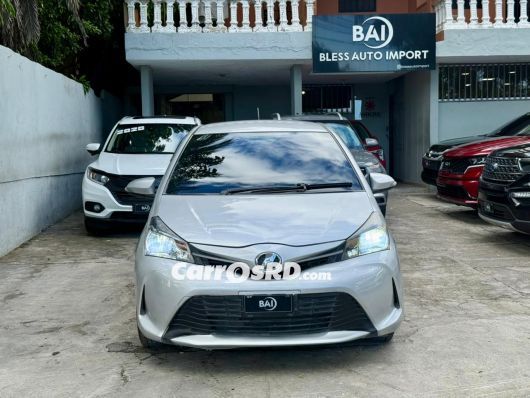Toyota Vitz Hatchback en venta