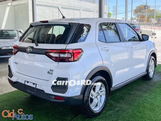 Toyota Raize Jeepeta en venta