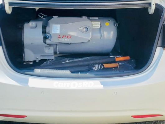 Hyundai Avante Carros en venta