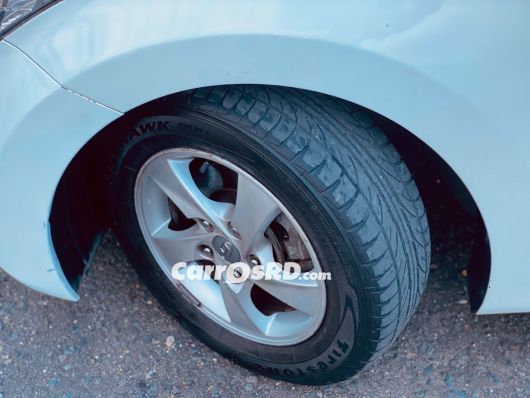 Hyundai Avante Carros en venta