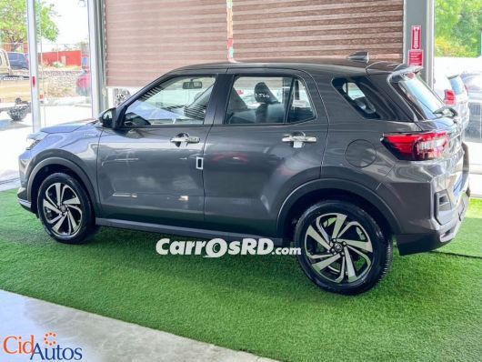 Toyota Raize Jeepeta en venta