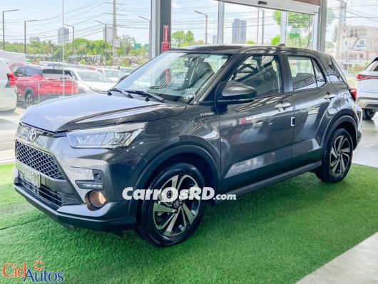 Toyota Raize Jeepeta en venta