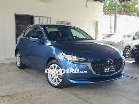 Mazda 2 Carros en venta