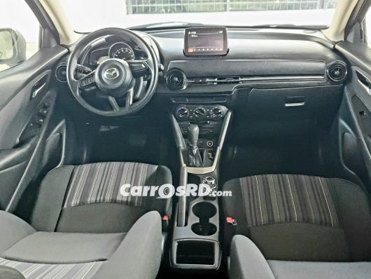 Mazda 2 Carros en venta