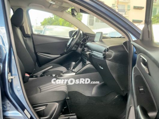 Mazda 2 Carros en venta