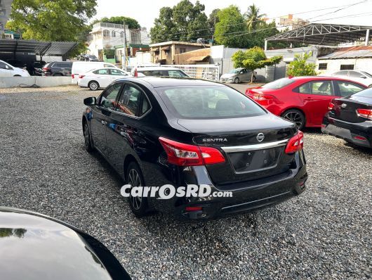 Nissan Sentra Carros en venta