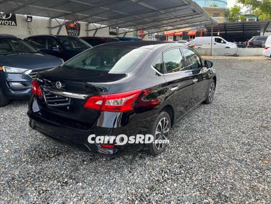 Nissan Sentra Carros en venta